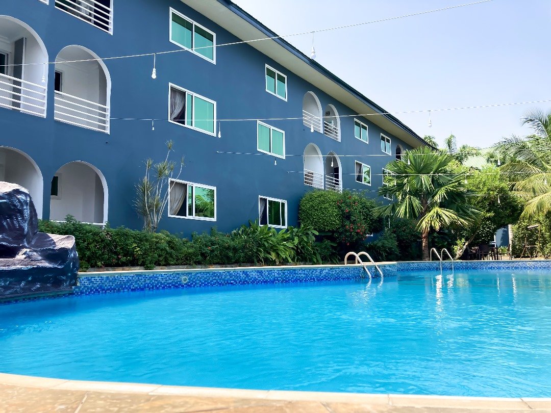 Swimming pool at Kingstel Hotel Takoradi